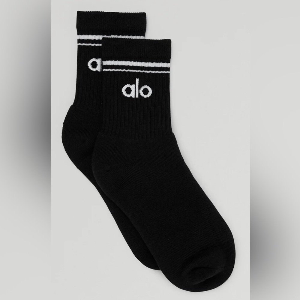 ALO Unisex Half-Crew Throwback Socks